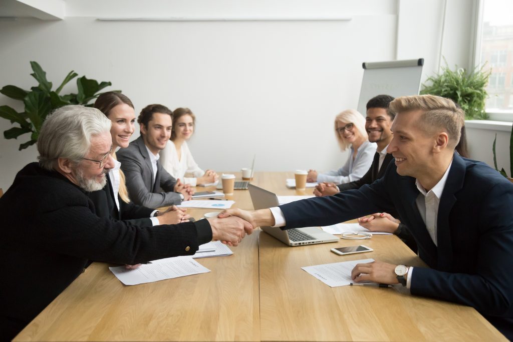 Integrações e fusões empresariais. Meets.