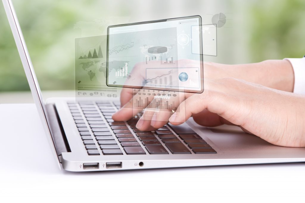 Banco de dados em um CRM online. Meets.